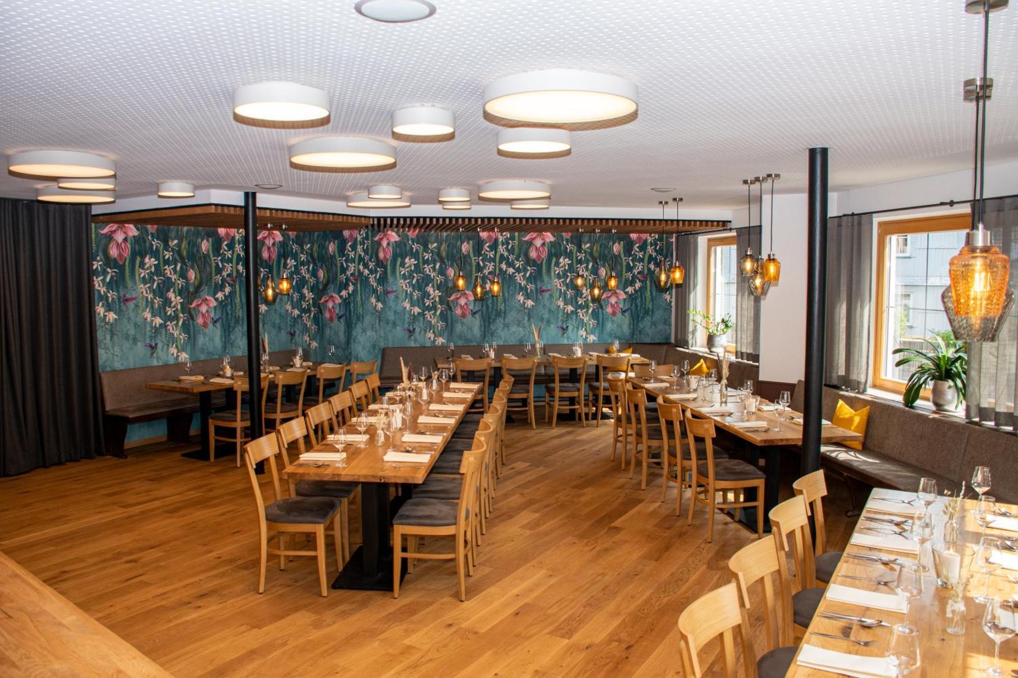 Deutsches Haus Hotel Restaurant Gastwirtschaft Biergarten Am Radweg Bermuthshain Ngoại thất bức ảnh
